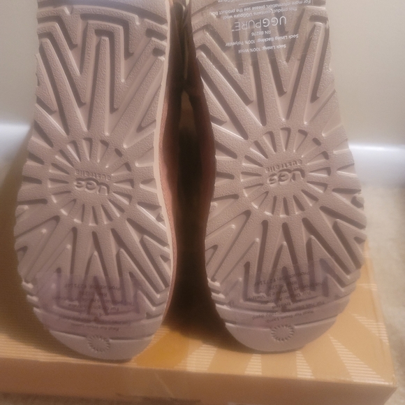 Ugg Women S Bailey Bow Chestnut Mid-Calf Sheepskin Boot - 5M - Picture 5 of 11